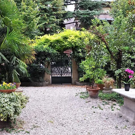 Bed & Breakfast Lucia