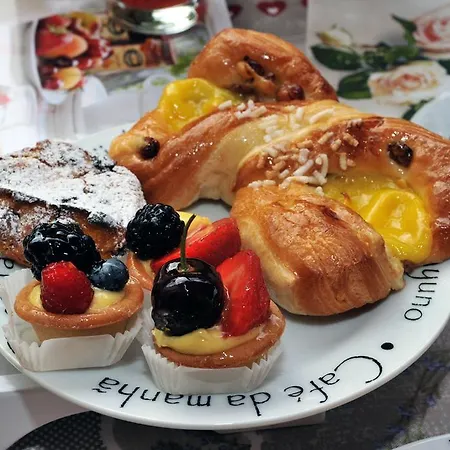 Couette-café Lucia
