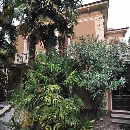 Bed & Breakfast Lucia *